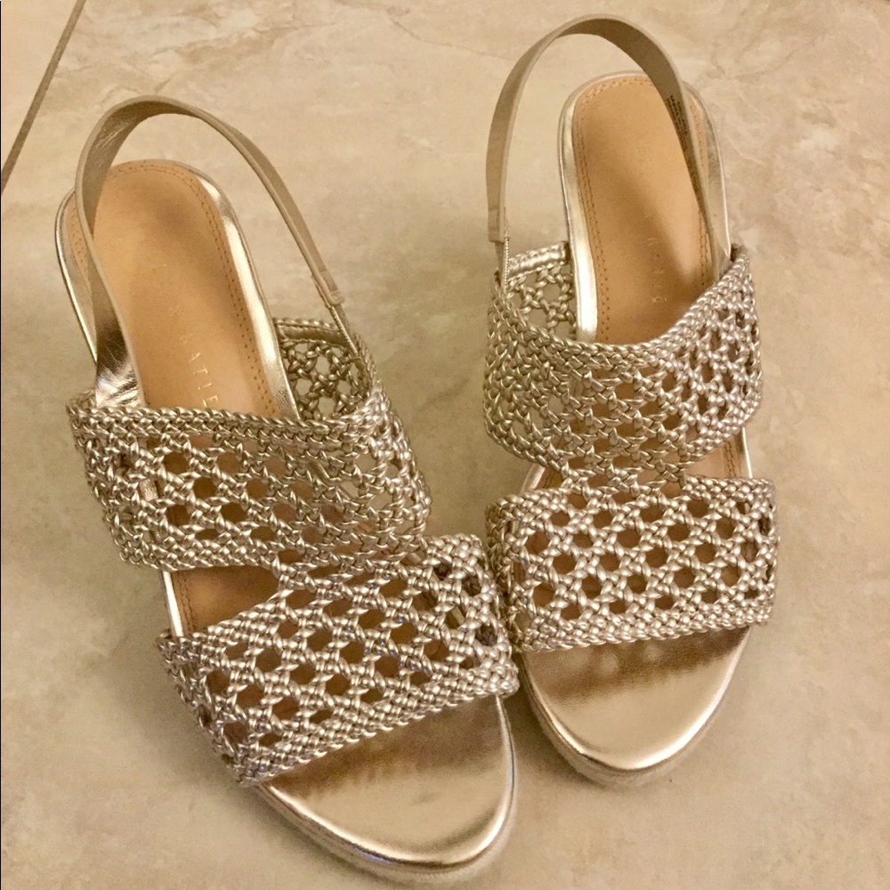 LIKE NEW- Metallic Gold Wedges